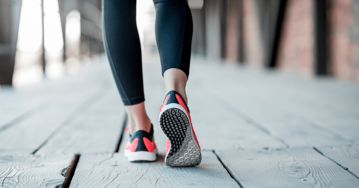 knee pain - running shoes